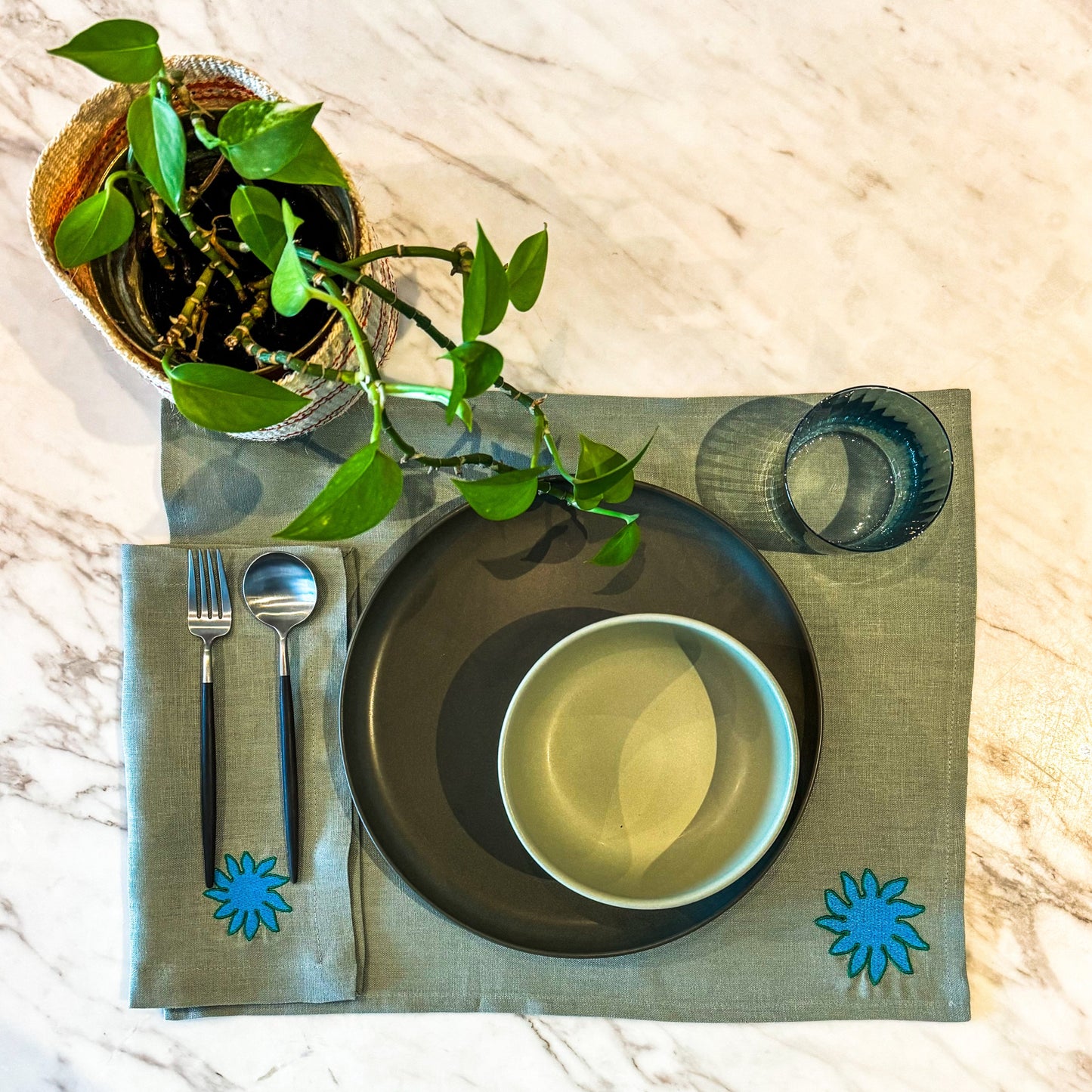 Blue Sun with Hunter Green Dinner Napkin Set of 6