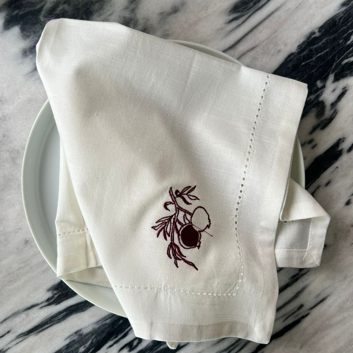 Pomegranate Dinner Napkin Set of 4